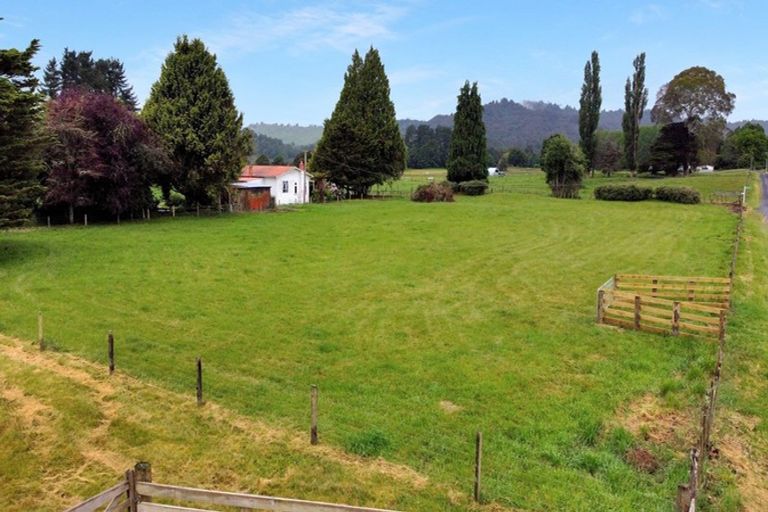 Photo of property in 19 Tio Street, Kakahi, 3989