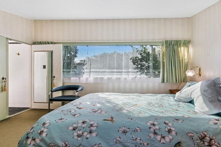 Photo of property in 20 Park Avenue, Epuni, Lower Hutt, 5011