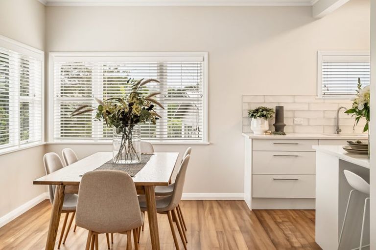 Photo of property in 56 Beach Haven Road, Beach Haven, Auckland, 0626