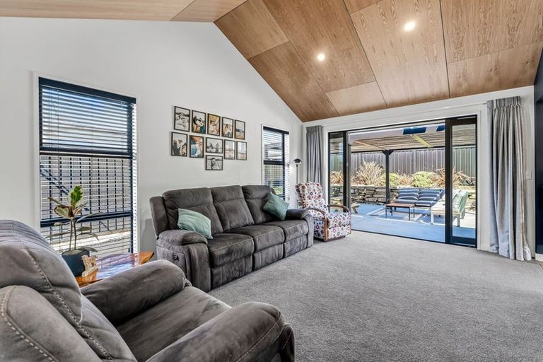 Photo of property in 18 Swan Street, Lake Hawea, Wanaka, 9382