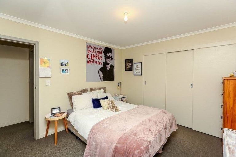 Photo of property in 73 Vivian Street, New Plymouth, 4310