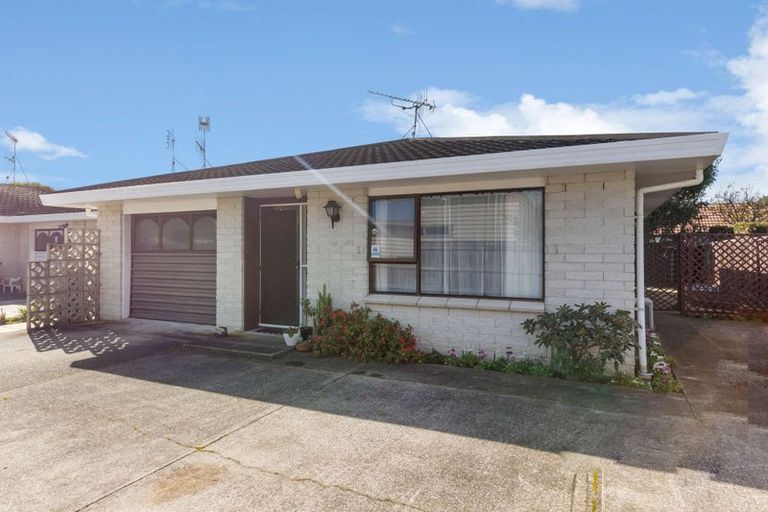 Photo of property in 3/16 Victoria Avenue, Whakatane, 3120