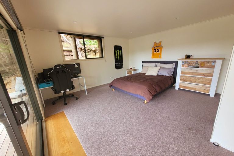 Photo of property in 8a Schoolhouse Bay Road, Kawau Island, 0920