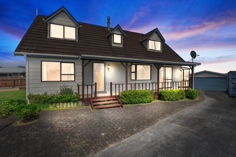 Photo of property in 13 Ponderosa Place, Opunake, 4616