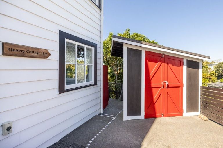 Photo of property in 3 Lucy Road, Bluff Hill, Napier, 4110