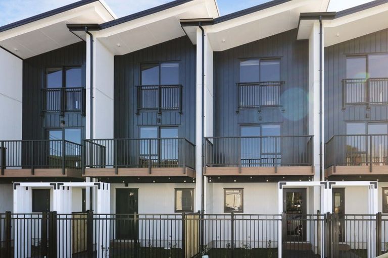 Photo of property in 3/41 Collingwood Street, Waterloo, Lower Hutt, 5011