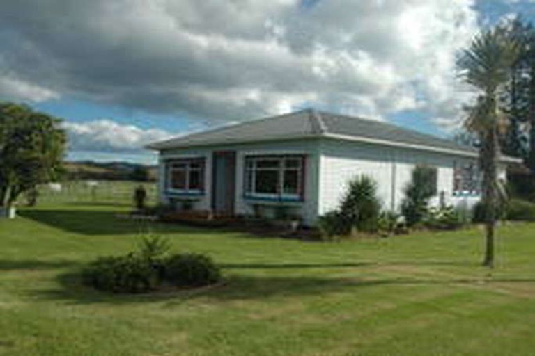 Photo of property in 46 Atkins Street, Patutahi, Gisborne, 4072