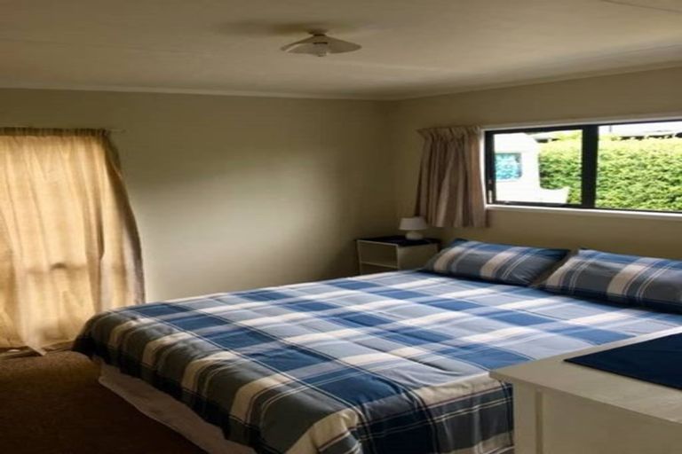 Photo of property in 2/24 Rainbow Drive, Rainbow Point, Taupo, 3330