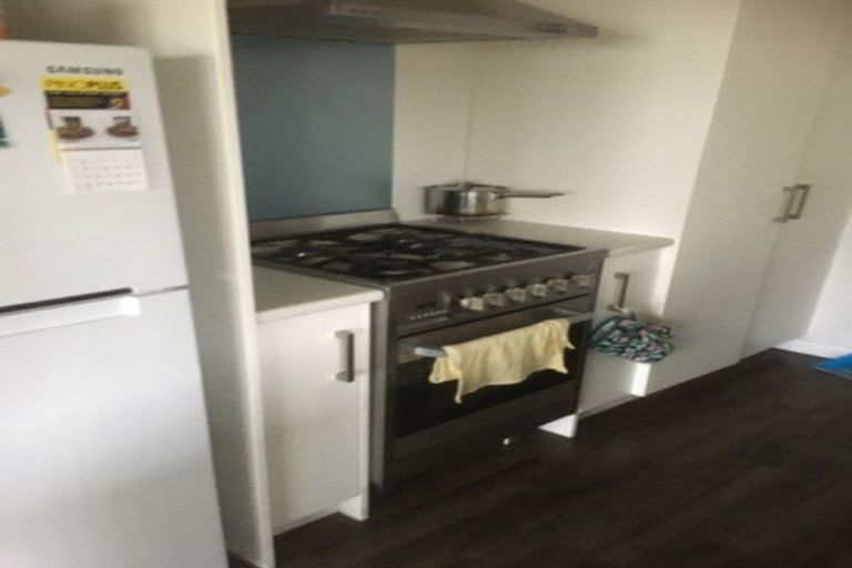 Photo of property in 1/28 Keats Crescent, Enderley, Hamilton, 3214