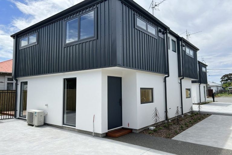 Photo of property in 3/135 Hills Road, Edgeware, Christchurch, 8013