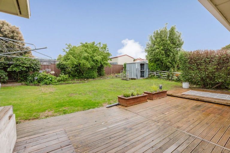 Photo of property in 9 Ries Street, Dannevirke, 4930