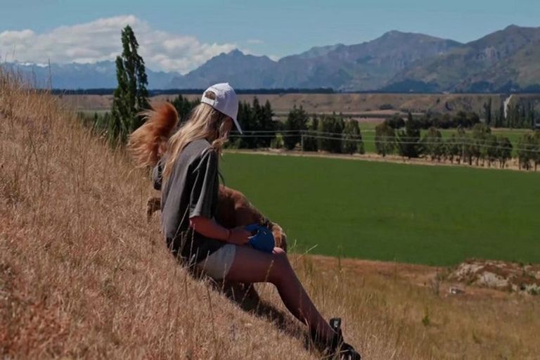 Photo of property in 8 Midrun Lane, Luggate, 9382