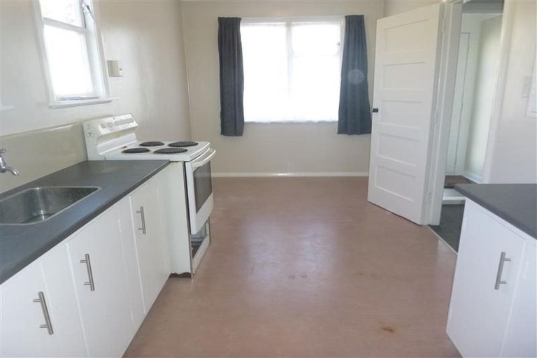 Photo of property in 3-5 Toomath Street, Naenae, Lower Hutt, 5011