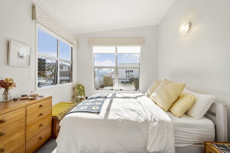 Photo of property in Qba Apartments, 51 Webb Street, Mount Cook, Wellington, 6011