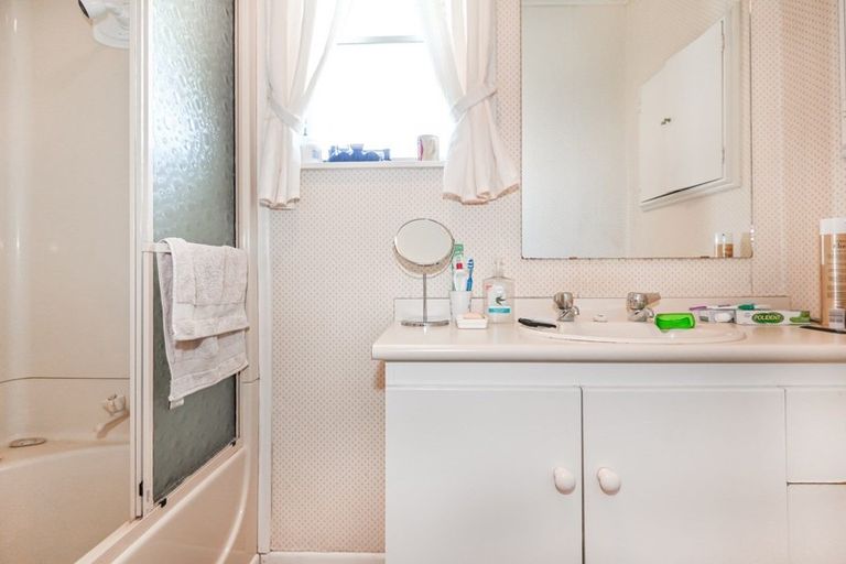 Photo of property in 103b Renata Street, Frimley, Hastings, 4120