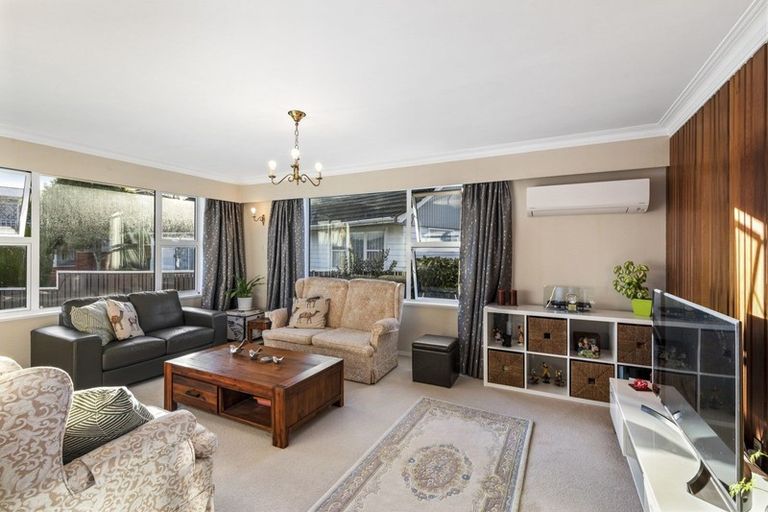 Photo of property in 7 Ferretti Grove, Avalon, Lower Hutt, 5011