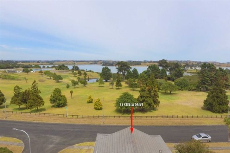 Photo of property in 33 Stella Drive, Clarks Beach, 2122