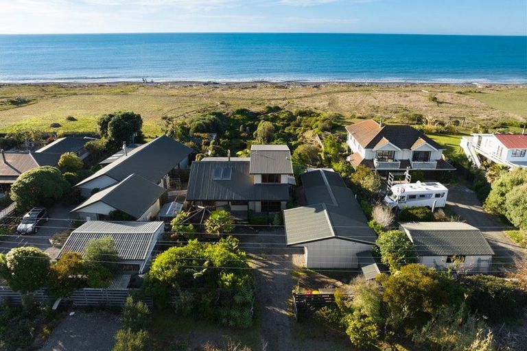 Photo of property in 180 Rarangi Beach Road, Rarangi, Blenheim, 7273