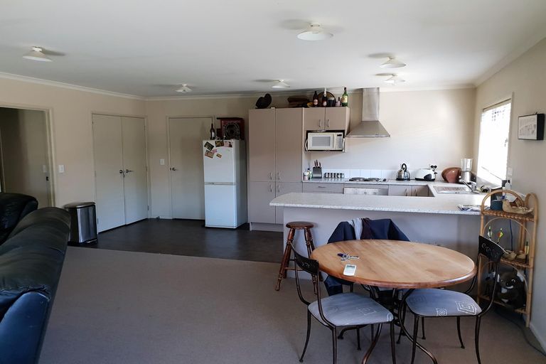 Photo of property in 48b Molyneux Avenue, Cromwell, 9310