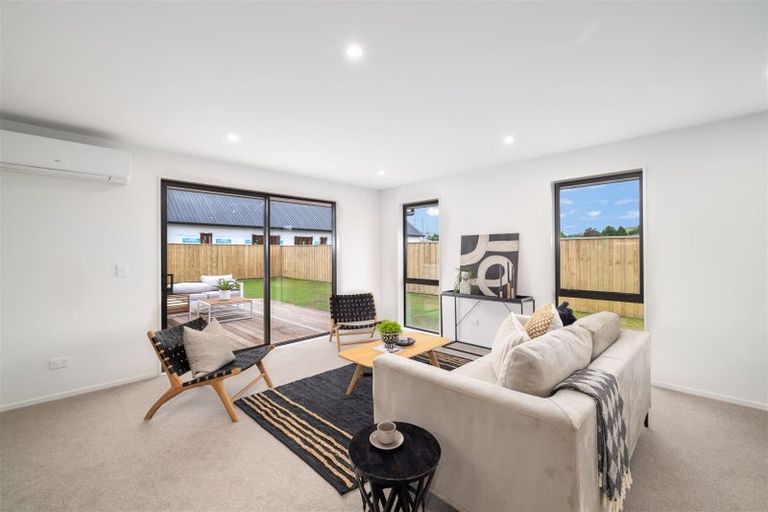 Photo of property in 3 Wykes Place, Amberley, 7410