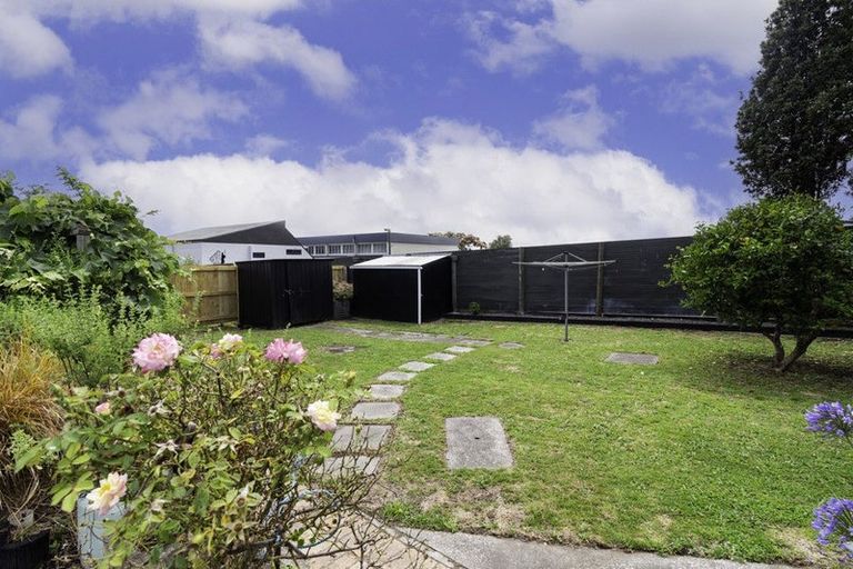 Photo of property in 12 Scott Avenue, Owhata, Rotorua, 3010