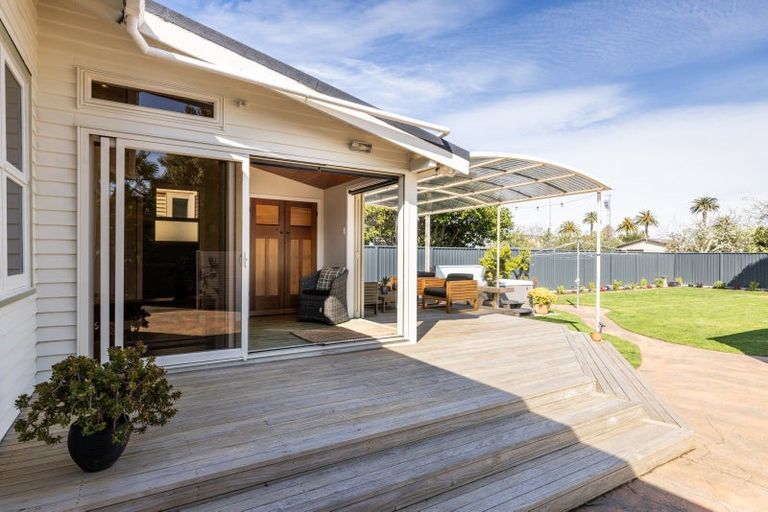 Photo of property in 54 Nelson Crescent, Napier South, Napier, 4110