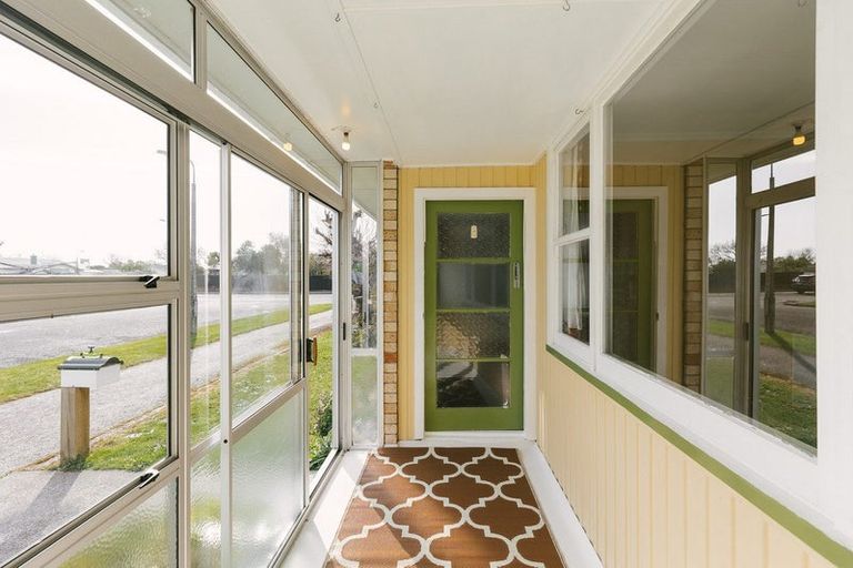 Photo of property in 3 Oakley Street, Palmerston North, 4410