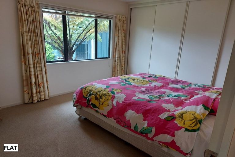 Photo of property in 70a Kirton Drive, Riverstone Terraces, Upper Hutt, 5018