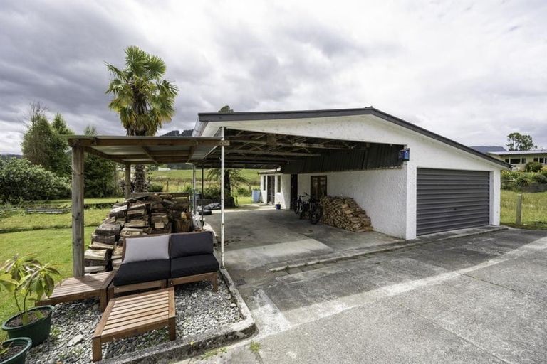 Photo of property in 175 Fairfax Street, Murchison, 7007