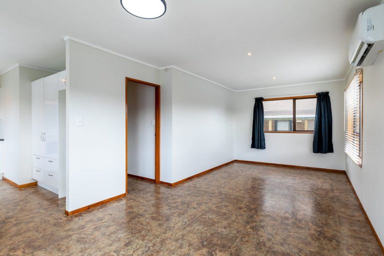 Photo of property in 53a Brandon Road, Glen Eden, Auckland, 0602