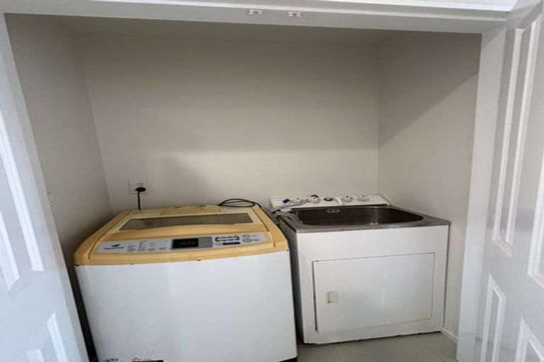 Photo of property in 42a Sheridan Terrace, Johnsonville, Wellington, 6037