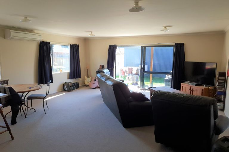Photo of property in 48b Molyneux Avenue, Cromwell, 9310