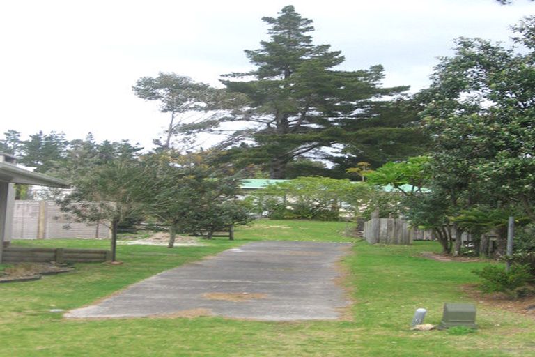 Photo of property in 160 Waimaire Avenue, Matarangi, Whitianga, 3592