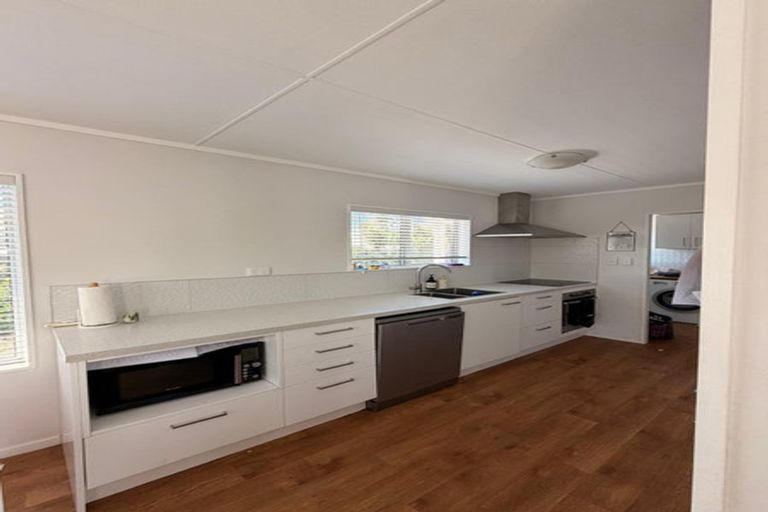 Photo of property in 19 Emerald Place, Papamoa Beach, Papamoa, 3118