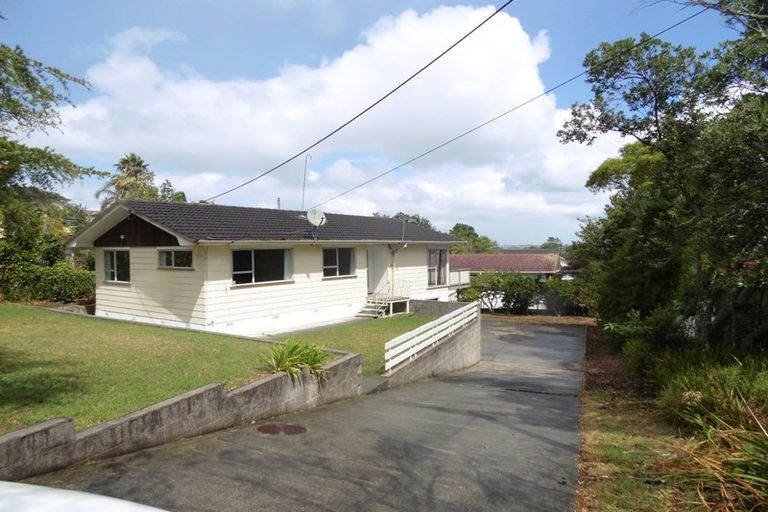 Photo of property in 372 East Coast Road, Sunnynook, Auckland, 0630