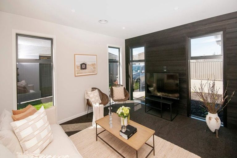 Photo of property in 31 Wai Whatu Street, Meeanee, Napier, 4110