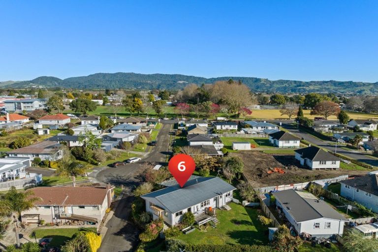 Photo of property in 6 Mountbatten Place, Te Puke, 3119