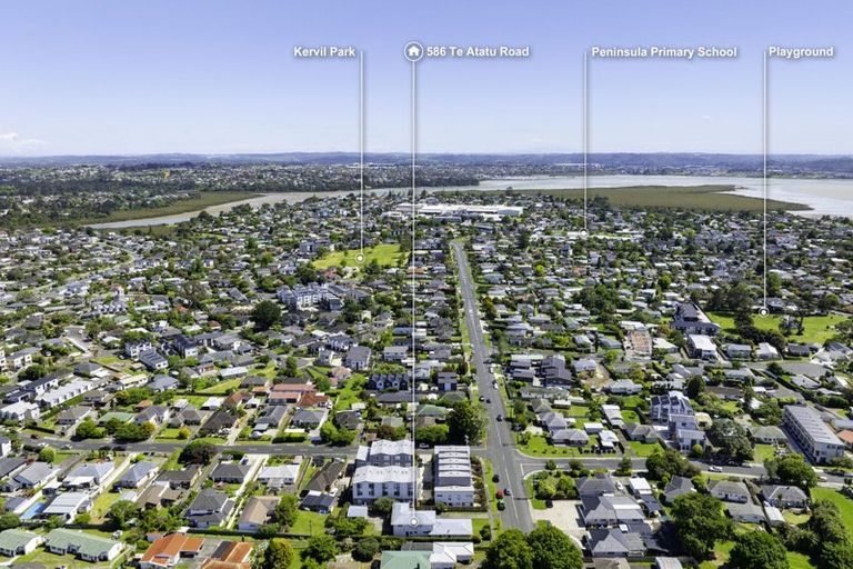 Photo of property in 586 Te Atatu Road, Te Atatu Peninsula, Auckland, 0610