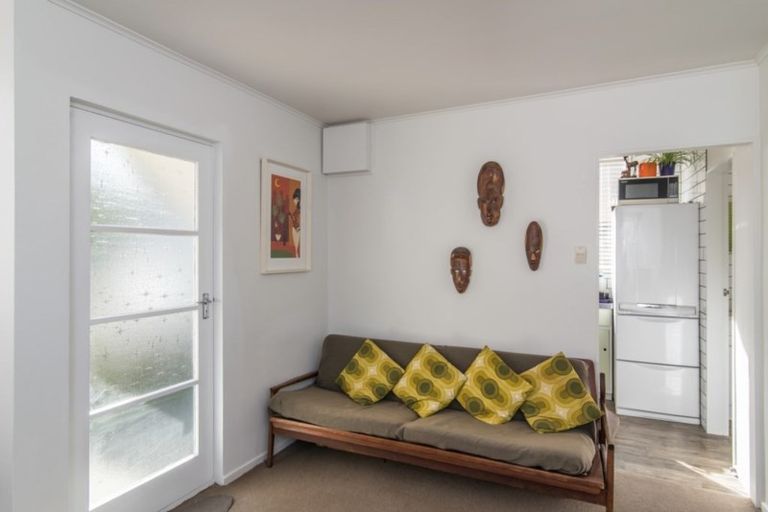 Photo of property in 15/76 Freyberg Street, Lyall Bay, Wellington, 6022