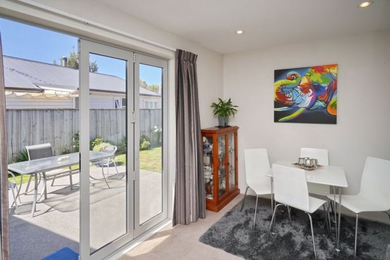 Photo of property in 28 Bank Street, Amberley, 7410