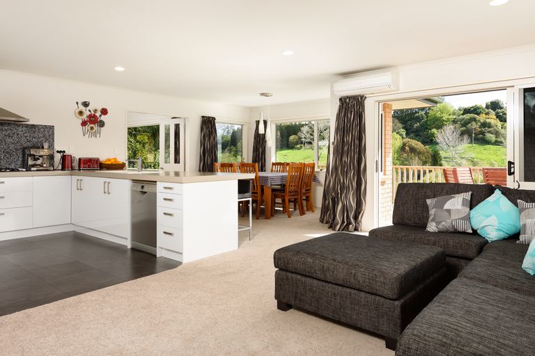 Photo of property in 19 Roger Guy Place, Welcome Bay, Tauranga, 3175