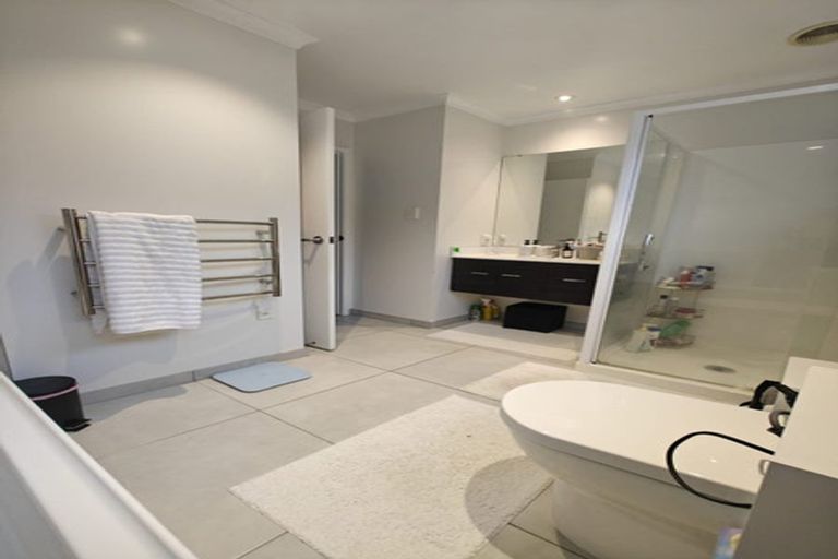 Photo of property in 5 Harvard Street, Hobsonville, Auckland, 0616