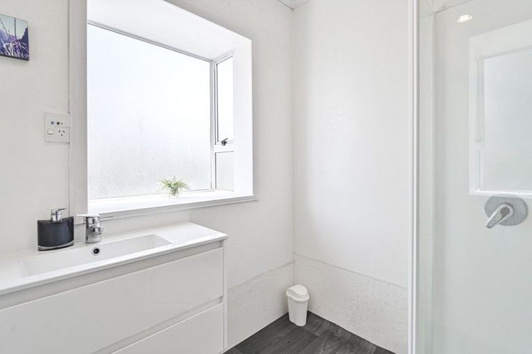 Photo of property in 18 Wycliffe Street, Onekawa, Napier, 4110