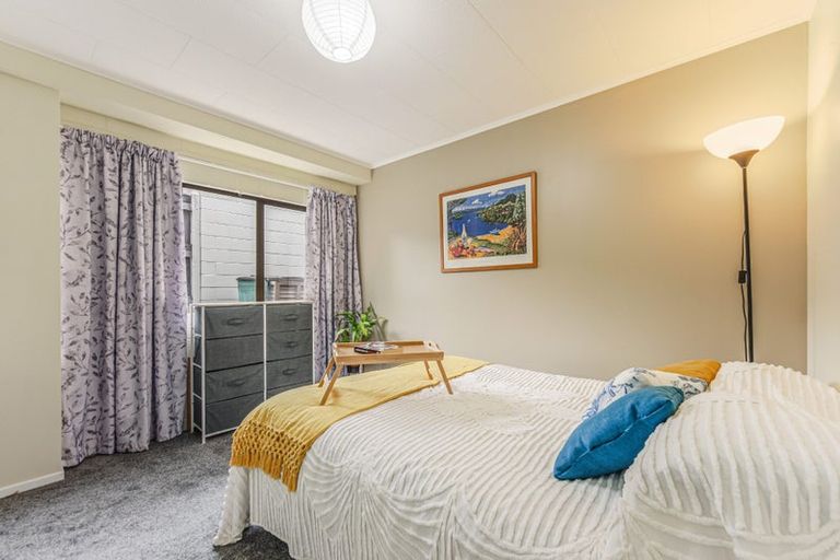 Photo of property in 16 Polglase Street, Richmond, 7020