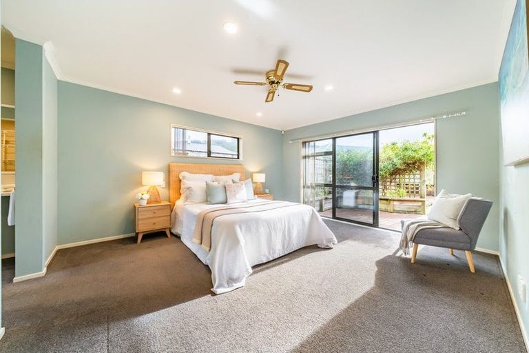 Photo of property in 45 Kirton Drive, Riverstone Terraces, Upper Hutt, 5018