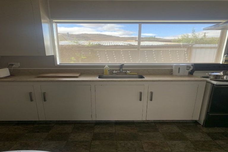 Photo of property in 2b Finlay Street, Alexandra, 9320