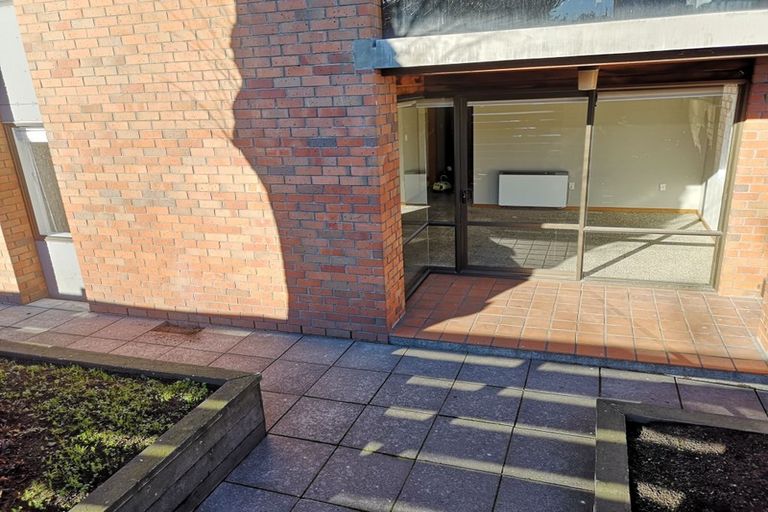 Photo of property in 22 Cashel Street, Christchurch Central, Christchurch, 8013