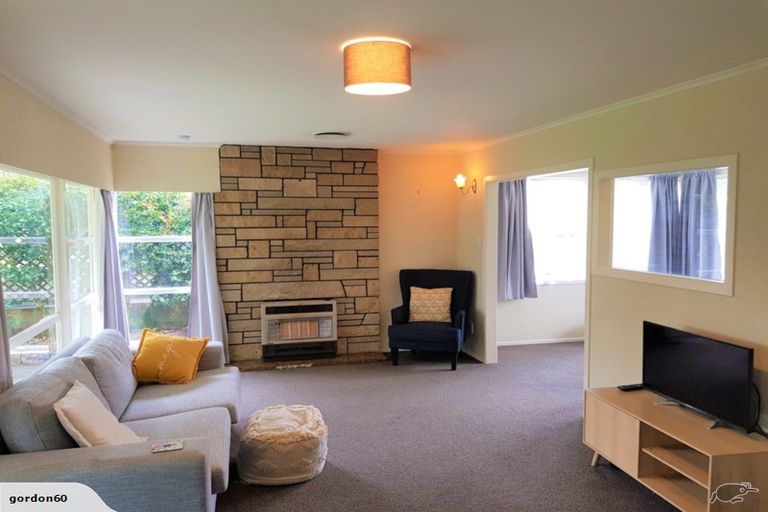 Photo of property in 16 Lynmore Avenue, Lynmore, Rotorua, 3010