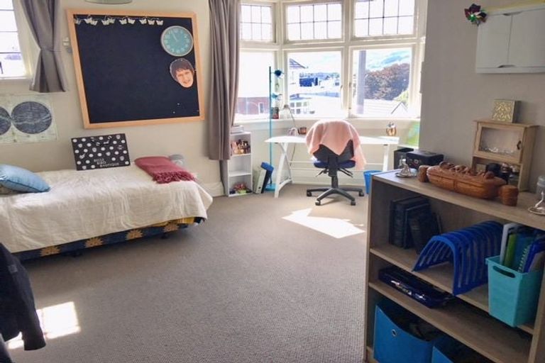 Photo of property in 2 Elder Street, North Dunedin, Dunedin, 9016