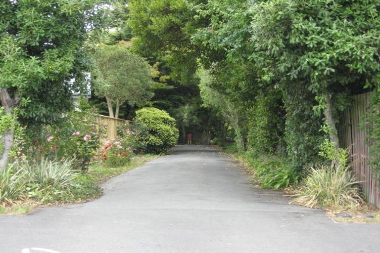 Photo of property in 37 Kirkwood Avenue, Upper Riccarton, Christchurch, 8041